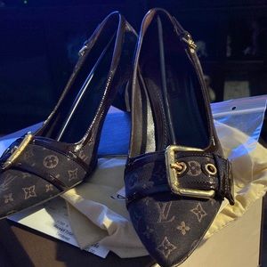 Louis Vuitton Mimosa brown patent leather heel pumps size 37.5